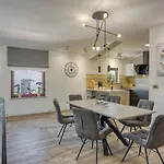 House Tina Dom wakacyjny Marčana