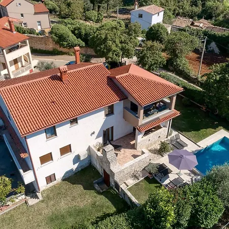 House Tina Hébergement de vacances *